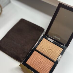 Tom Ford Radiant Duo Highlighter & Bronzer in Champagne and Warm Bronze